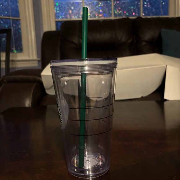 Starbucks 16 oz Clear Grande Tumbler with Green Straw, NWT - Picture 2 of 6